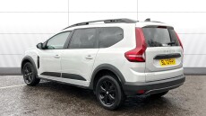 Dacia Jogger 1.0 TCe Extreme SE 5dr Petrol Estate